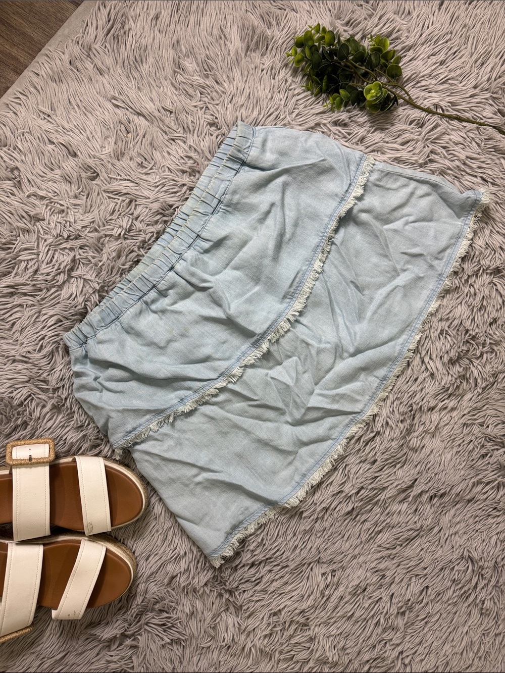 Anthropologie cloth & stone Light Blue Elastic-Waist Denim Skirt size S